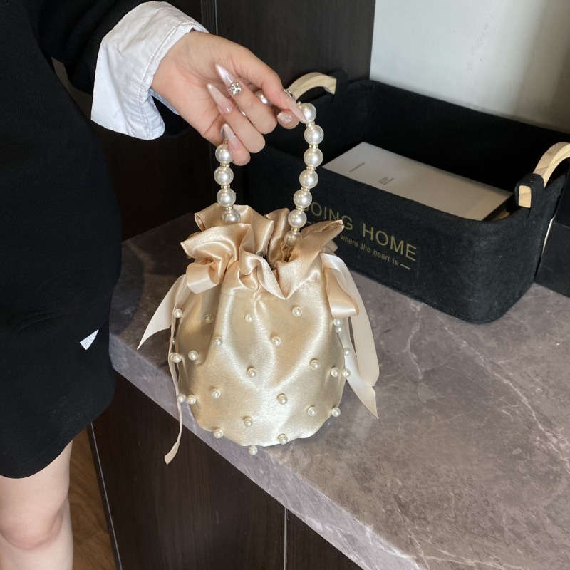 Fashionable Crossbody Bags for - огляд і ціна Luxury Bags White