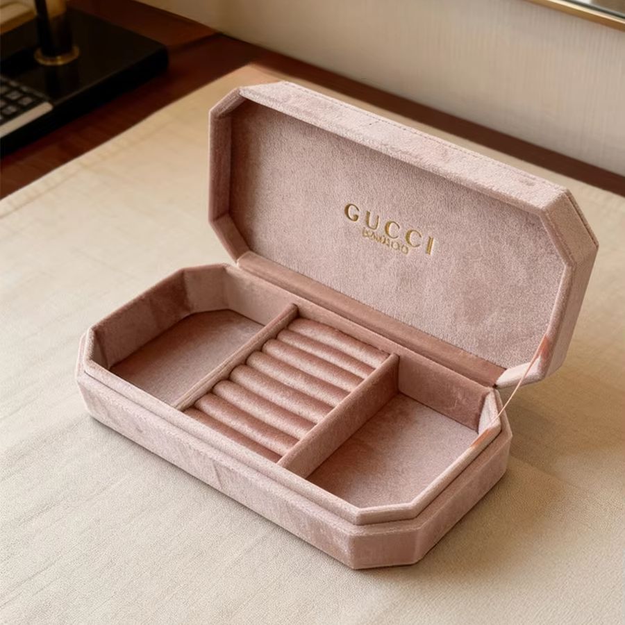 Gucci Gucci’s bag Light Pink V - огляд і ціна Luxury Bags Gucci