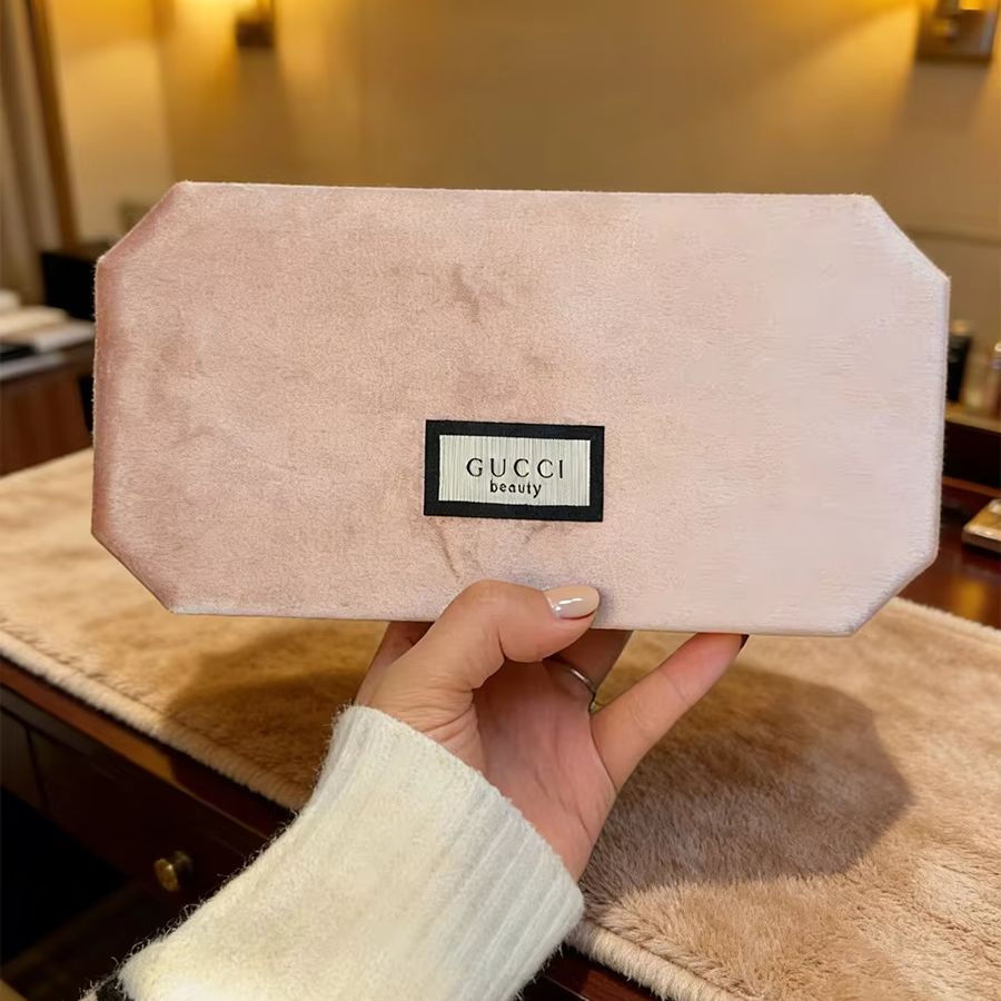 Gucci Gucci’s bag Light Pink V - огляд і ціна Luxury Bags Gucci