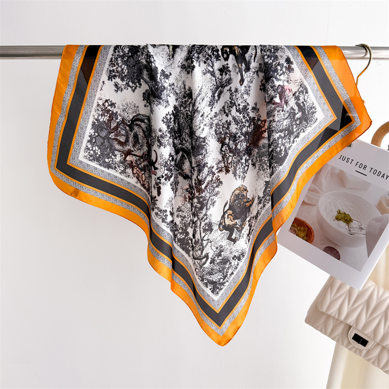 Luxury Jungle Printed Scarves  - огляд і ціна Luxury Bags In China Wholesale