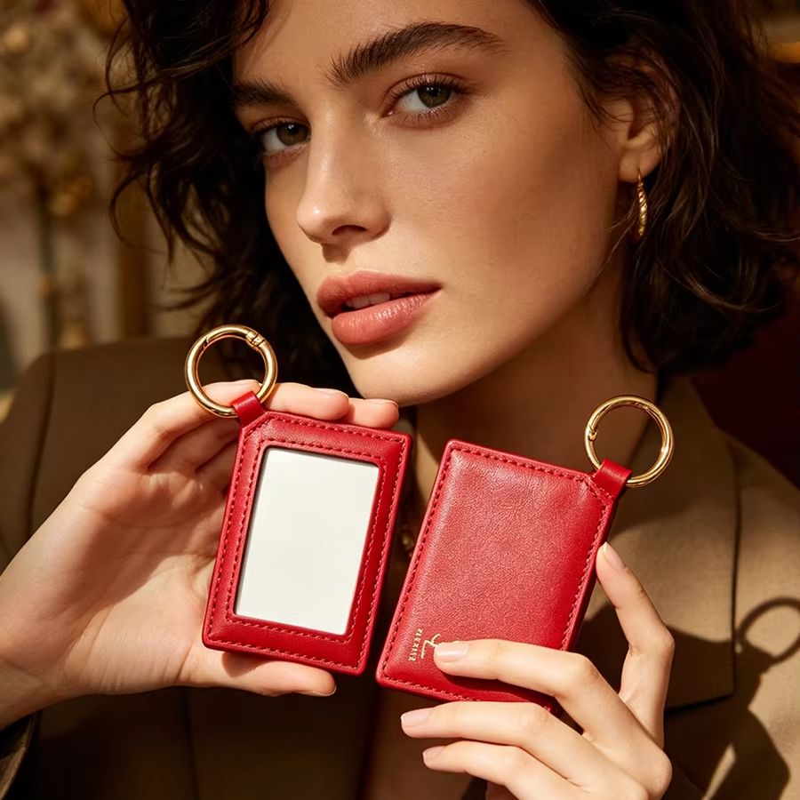 YSL Red Leather Square Mini Po - огляд і ціна Luxury Designer Bags Ysl