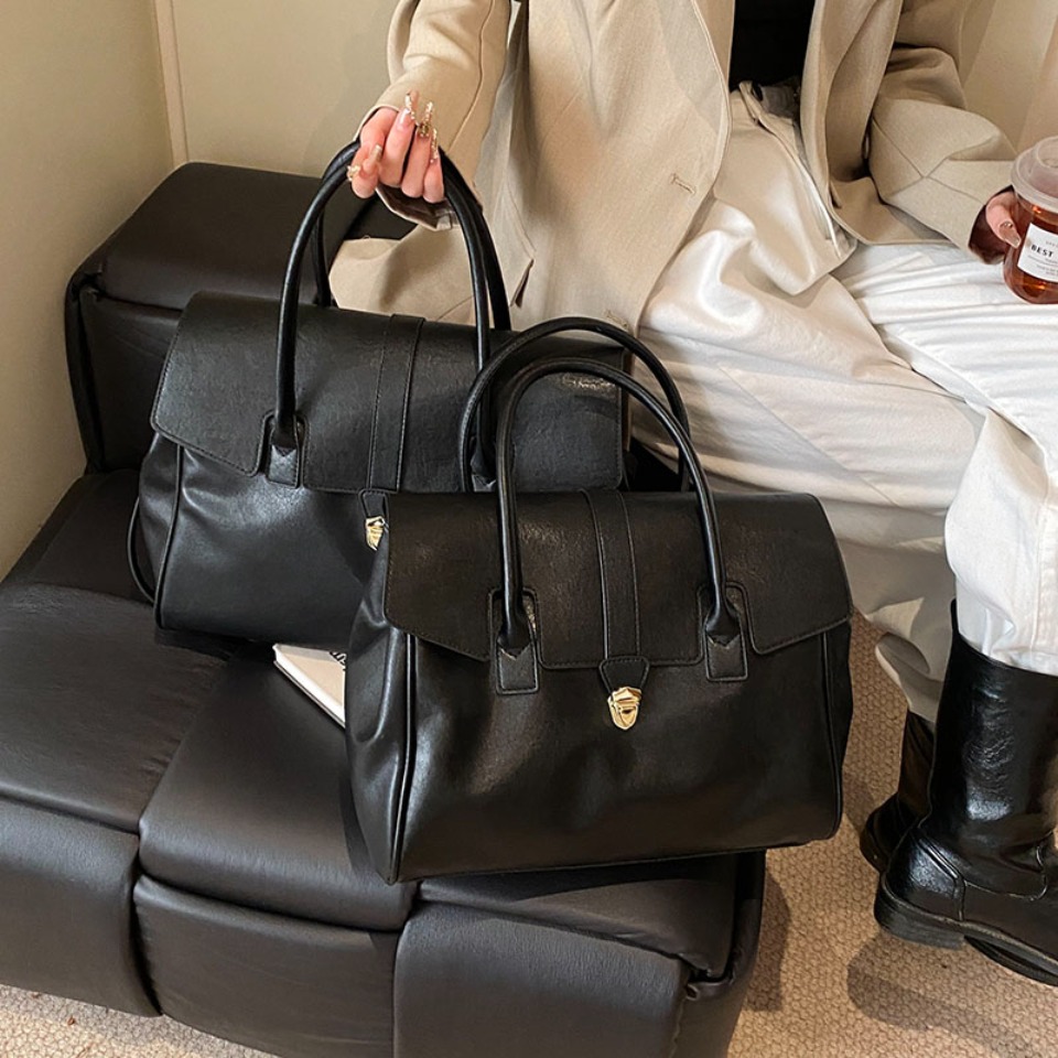 Luxury Large Capacity Boston W - огляд і ціна Luxury Bags Storage